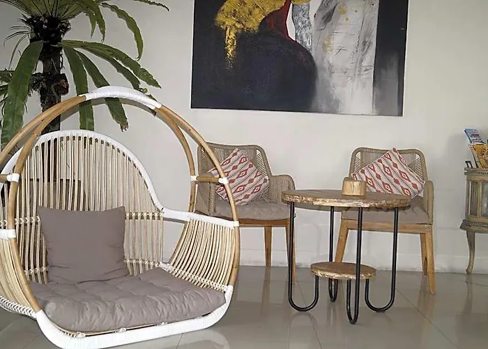 Arana Guest house 3*